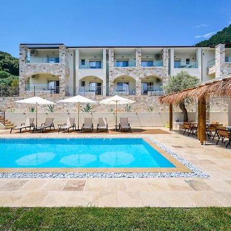 Mon Avis Boutique Hotel Криси Амудия Екстериор снимка
