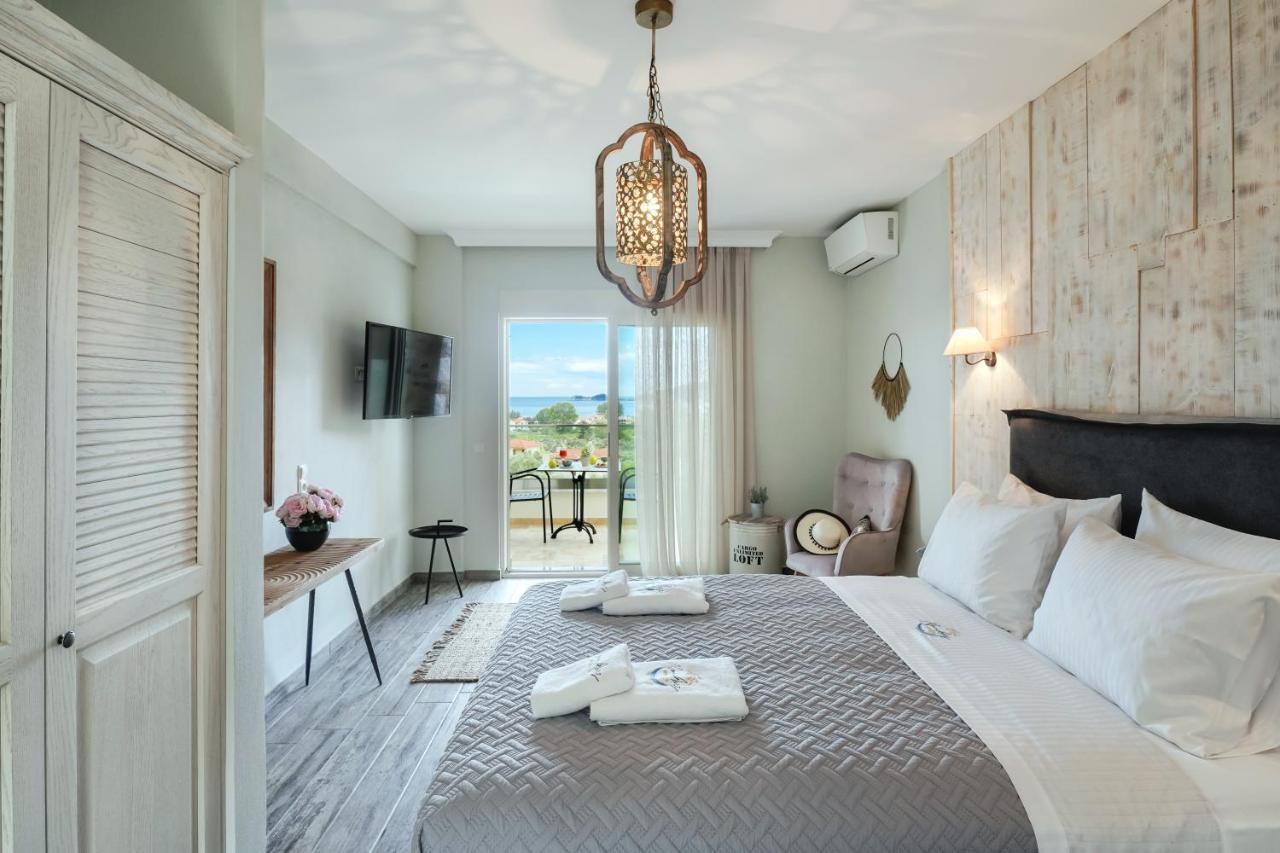 Mon Avis Boutique Hotel Криси Амудия Екстериор снимка