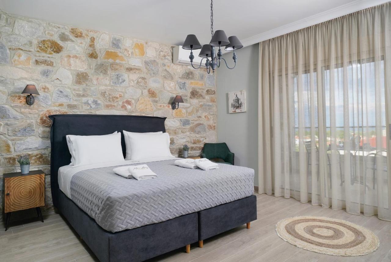 Mon Avis Boutique Hotel Криси Амудия Екстериор снимка