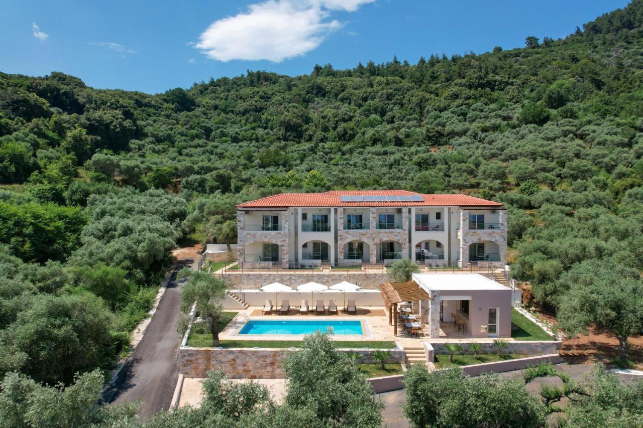 Mon Avis Boutique Hotel Криси Амудия Екстериор снимка