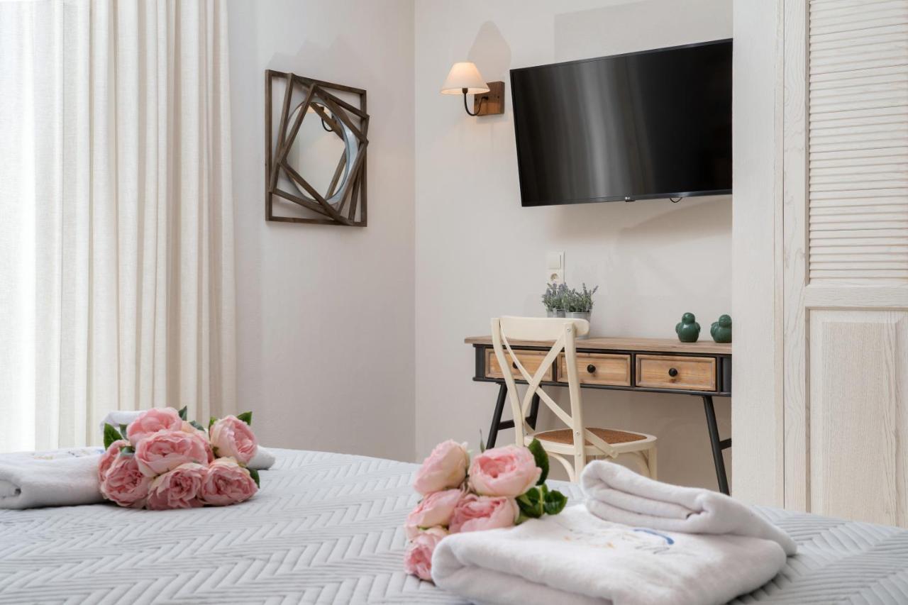 Mon Avis Boutique Hotel Криси Амудия Екстериор снимка